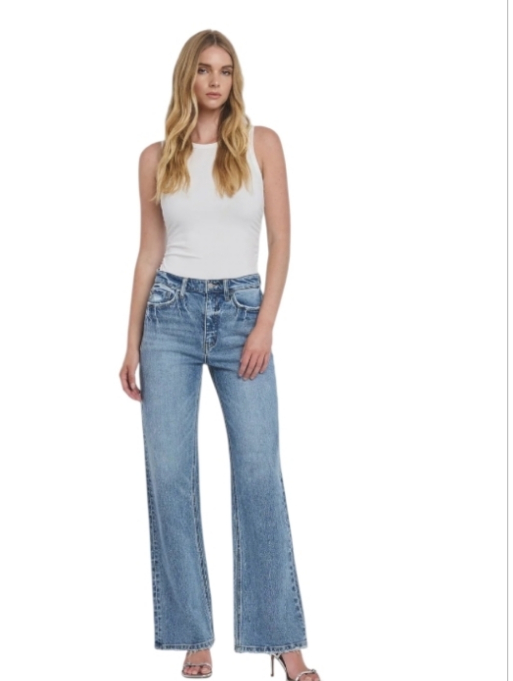 NWT. Vervet Clare 90's Wide Jeans Sz.30